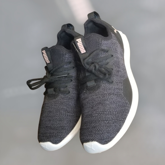 PUMA Carson womens sneakers black and white - Picture 1 of 9